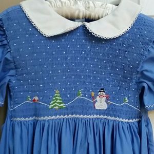 Orient expressed smocked snow man dress size 6